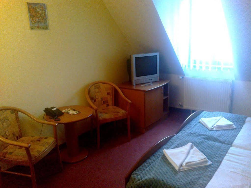 Hotel Gustav Mahler Jihlava Exterior foto